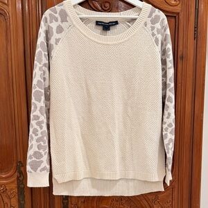 Women’s French connection leopard print sleeved sweater, EUC, size L